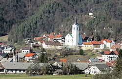 pogled na Polhov Gradec