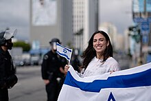 A Demostracion de apoyo a Israel frente al Federal Building de Los Angeles, California.