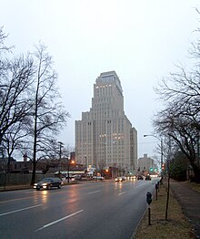 The original KPLR-TV studios were located in the Chase Park Plaza hotel, which was also owned by KPLR founder Harold Koplar. Chase Park Plaza.jpg