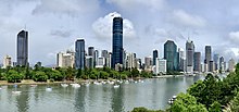 City Botanic Gardens, Brisbane and Brisbane Skytower under construction in December 2018, 02.jpg