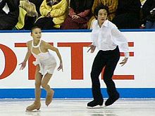 Ding Yang & Ren Zhongfei 2003 NHK Trophy.jpg