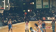 Match de Pro B entre l'Élan Chalon et La Rochelle en décembre 1994