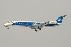 Embraer ERJ-145 der Dniproavia