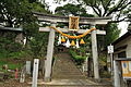 Shimenawa på en torii-port.