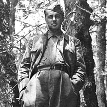 Enver Hoxha as a partisan Hoxha at Odrican 1944.jpg