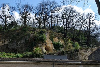 voir la légende ci-après