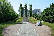 Mila 18 Memorial in Warsaw.JPG