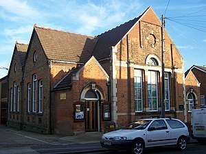 English: Peninsula Methodist Church, Strood On...