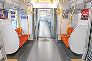 優先席（10次車 モハ38218） 大きな変更はない。