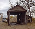 Амбары Новоивановской деревянной мельницы (комплекс 3-х зданий) и весовая площадка