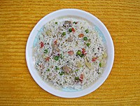 Китайско ястие с пържен ориз