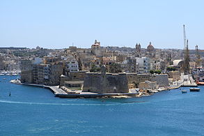 Malta - Senglea + The Spur (Herbert Ganado Gardens) 01 ies.jpg