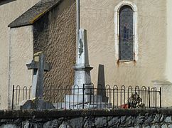 Le monument aux morts.