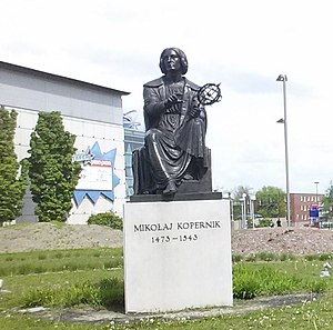 Памятник Николаю Копернику.jpg