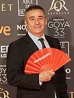 Premios Goya 2019 - Эдуард Фернандес (обрезано) .jpg