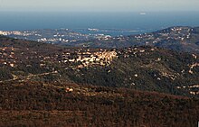 Gitan-aw sa Saint-Cézaire-sur-Siagne gikan sa Mons, Var.