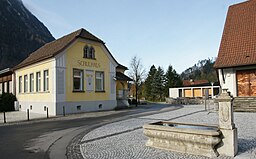 Äldre skolhus i Lorüns