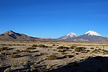 Parinacota a la dreta i Pomerape al centre