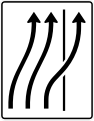 Zeichen 511-27 Verschwenkungstafel – ohne Gegenverkehr – dreistreifige Ver­schwen­kung, einstreifig auf den Seiten­streifen; neues Zeichen