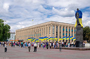 Пам'ятник Ф.Е.Дзержинському (демонтований 17 лютого 2016)