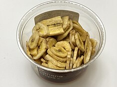Dried banana chips