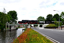 De spoorbrug bij Halte Bareveld, de verdiepe doorgang.