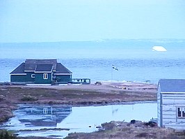 Blanc-Sablon met Newfoundland op de achtergrond