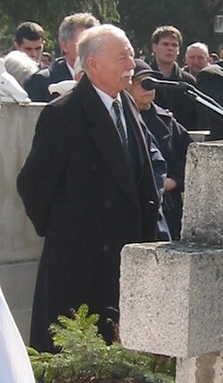 Gyapay Gábor 2003. március 19-én Kőváry Károly temetésén Vácott