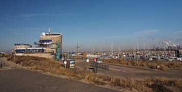 Südstrand IJmuiden mit Jachthafen