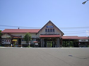 川汤温泉车站站房