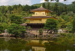 Pavillon d'or du Kinkaku-ji.