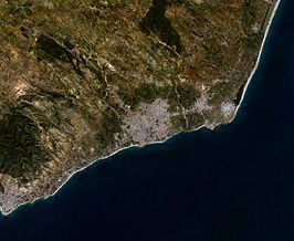 Satellietfoto van Nabeul, gemaakt door NASA Landsat op een hoogte van ca. 20.000 m. De stad uiterst links in Hammamet.