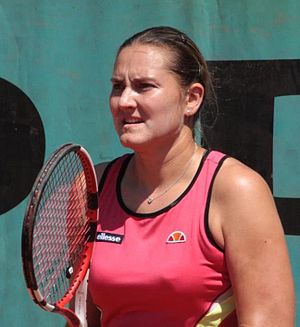 English: Nadia Petrova at 2009 Roland Garros, ...