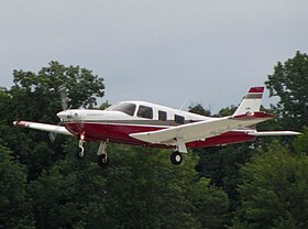 Un Piper Saratoga, similaire à celui impliqué dans l'accident.