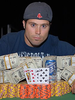 Scott Clements vuoden 2007 WSOP-voittonsa jälkeen.