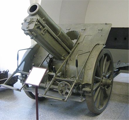 Obus austro-húngaro de 15 cm Skoda, modelo de 1914.