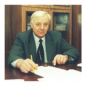 Профессор В.М. Зеличенко