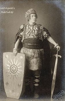 Ādolfs Kaktiņš Lāčplēša lomā. 1911. gads, Latvijas Nacionālā opera