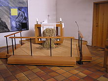 Contemporary altar at the Lutheran Bavnehoj Kirke . Bavnehoj Kirke alter.jpg