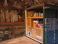 Armoire à provisions dans une cabane de mountain man à Old Trail Town