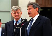 Joschka Fischer und Paul Wolfowitz (2001)