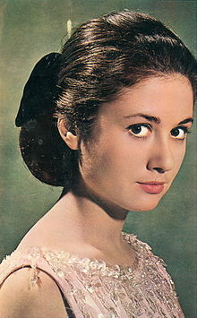 Colour photo portrait of Gigliola Cinquetti in 1965.