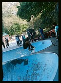 Indy Grab в скейт-парке Millennium во время соревнований Pool Series NYC Skate Coalition - октябрь 2019.jpg