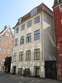 The building seen from Knabrostræde