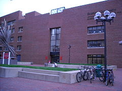 Центр науки и инженерии Меткалфа.JPG