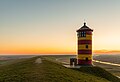 Lever de soleil au phare de Pilsum en 2022.