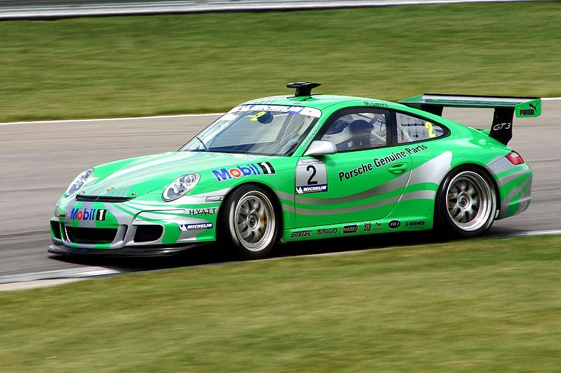 800px-Porsche_michelin_supercup_ims_2005.jpg