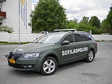 Finnish military police car Skoda sotilaspoliisi car 20180604.jpg