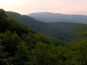 Unicoi-crest-cherohala-tn1.jpg