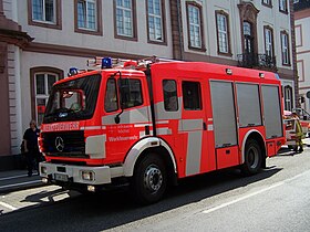 Hilfeleistungstanklöschfahrzeug HTLF der Werkfeuerwehr